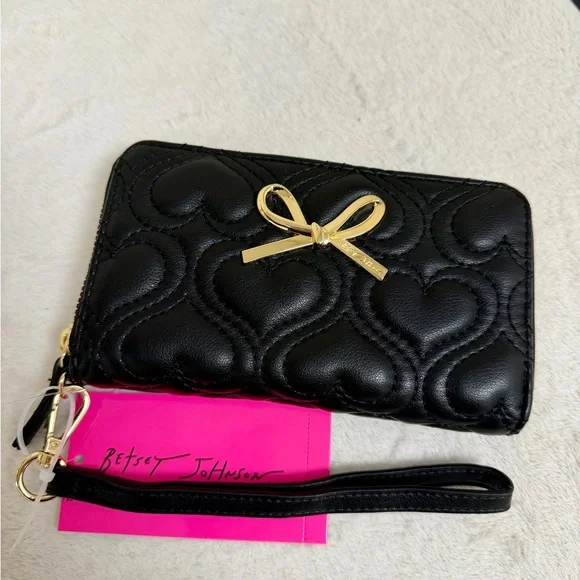 Betsey Johnson Wristlet - Picture 5 of 5